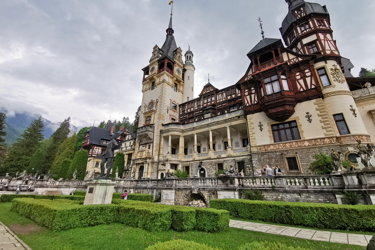 Bucarest: Tour de medio día por el Castillo de Peles