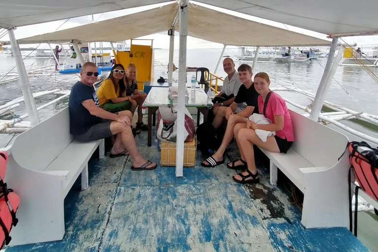 Mactan: Cebu Island Hopping Boat Tour with Lunch