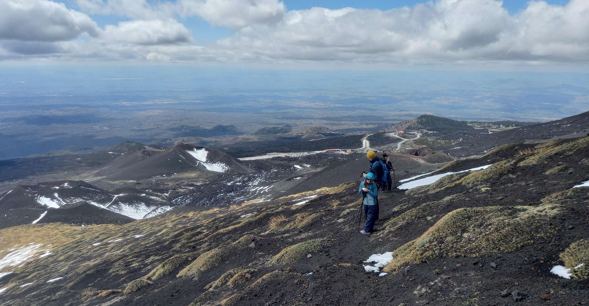 De Syracuse, le mont Etna a guidé la randonnée du matin et la dégustation de nourriture - Hizvo