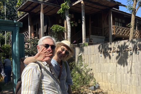 Traslado de carro particular de Chiang Rai para ou de Pai (Mae Hong Son)Pai (Mae Hong Son) para Chiang Rai, com devolução de 1 trajeto/carro SUV