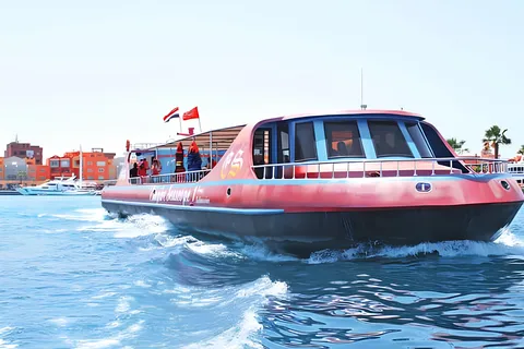 Hurghada : Excursion en bateau sous-marin Empire avec plongée en apnée et boissons