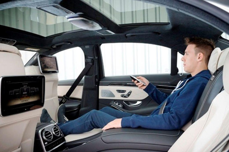 Delhi: Taj mahal & Agra luxury car tour with guide, 5* lunch All inclusive Taj mahal & Agra tour Travel by Vellfire car