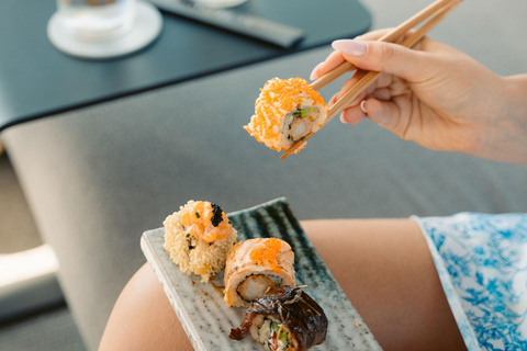 Dubai: Sunseeker Superyacht VIP Dinner, Drinks & Live DJ Soiree- Zen Med Gastronomy