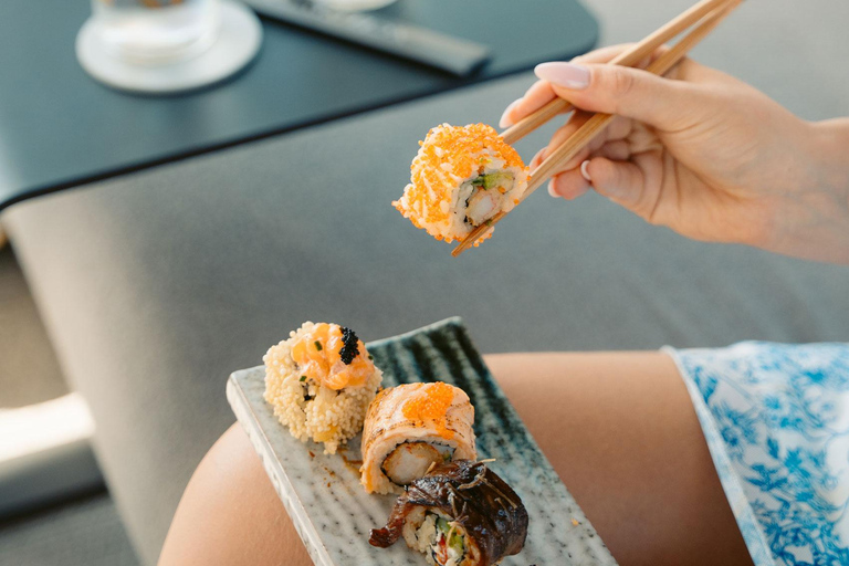 Dubai: Sunseeker Superyacht VIP Dinner, Drinks & Live DJ Soiree- Zen Med Gastronomy