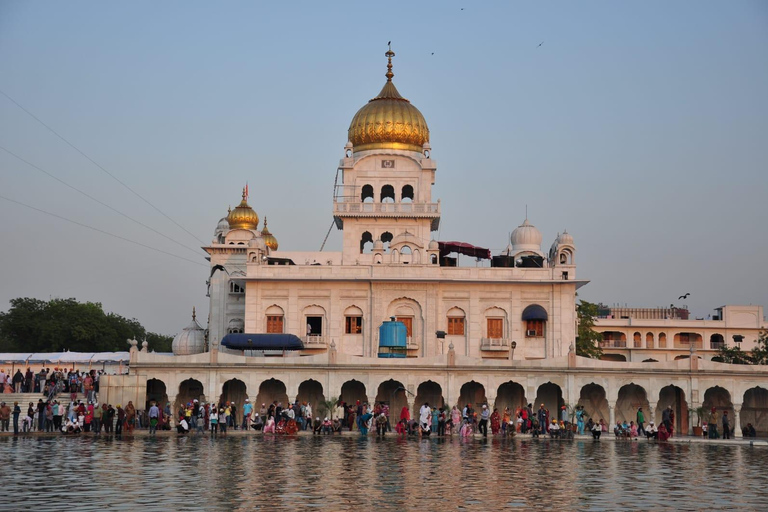 Delhi: Alt- und Neu-Delhi Ganztagestour oder Halbtagestour mit FührungHalbtagestour durch Alt-Delhi (Abholung vom Hotel, Fahrer und Guide)