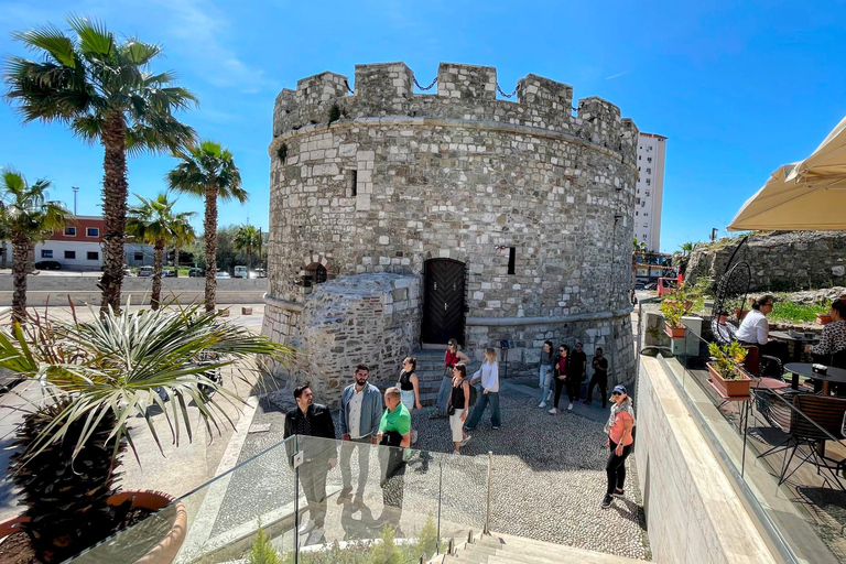 Excursión al Parque Nacional de Durres y Karavasta en Land Rover de Lujo