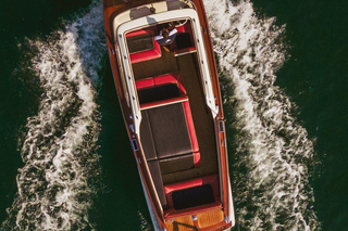 Bootstour im Holzboot ab Bellagio mit Prosecco
