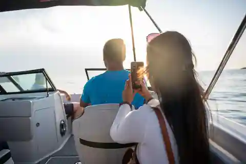 Rovinj: Ηλιοβασίλεμα Dolphin Watching & Island Swimming Boat Tour