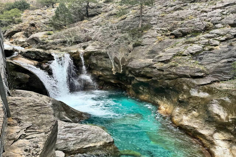 Von Seite: Reise zur atemberaubenden Schönheit der Sapadere-Schlucht