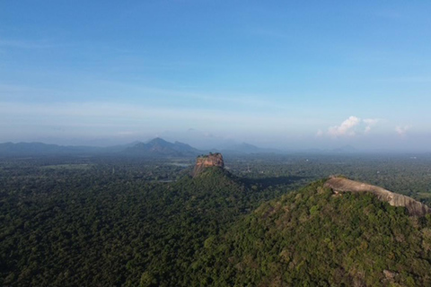 Kandy: Sigiriya & Dambulla Cave Temple Tour with Local Guide Kandy: Sigiriya & Dambulla Cave Temple Day Tour by Car / Van