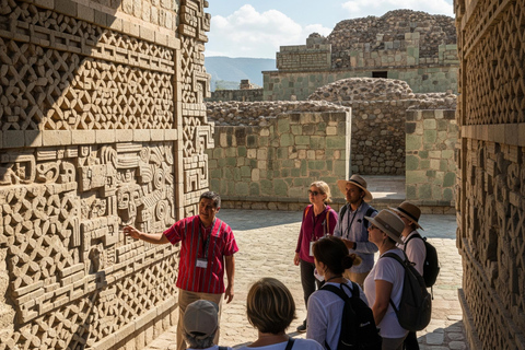 Oaxaca: tour privado a Mitla con degustación de chocolate en coche