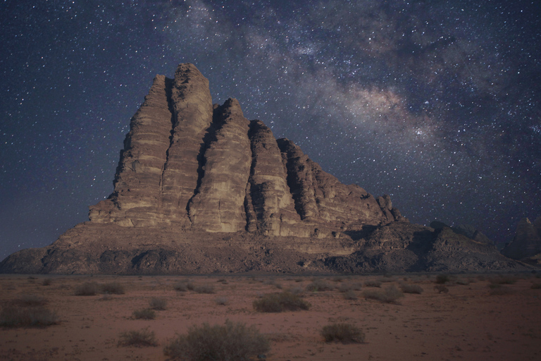 Aqaba: Wadi Rum privétour met jeepsafari en diner