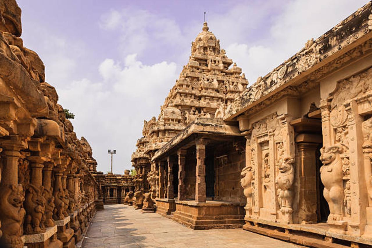 Ab Chennai: Besichtigung der Tempel von Kanchipuram & Blattastrologie