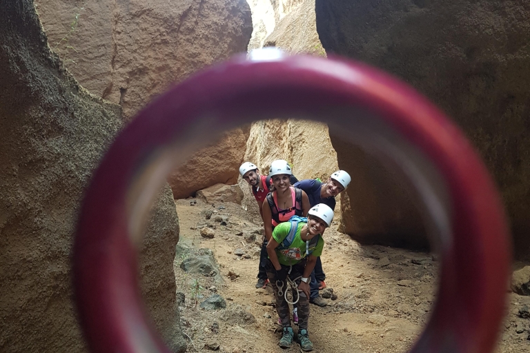 Teneryfa: wycieczka z przewodnikiem po kanionie w Los ArcosWspólna wycieczka