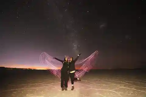 Uyuni: Starlight and Sunrise Salt Flats Tour