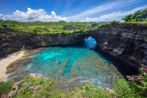 From Bali/Nusa Penida: Nusa Penida Island Tour w/Snorkeling Shared Boat Snorkeling: Hotel Transfer in Bali