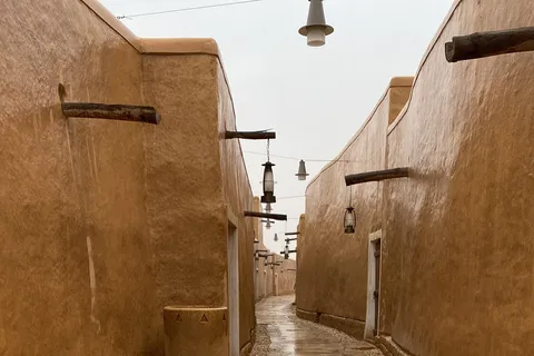 VIP Riyadh Tour mit saudischer Küche und Abholung vom Hotel