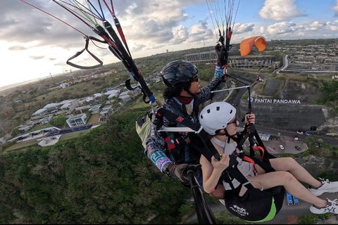 Bali Paragliding:Flight at Pandawa Beach & Tanah Barak Cliff