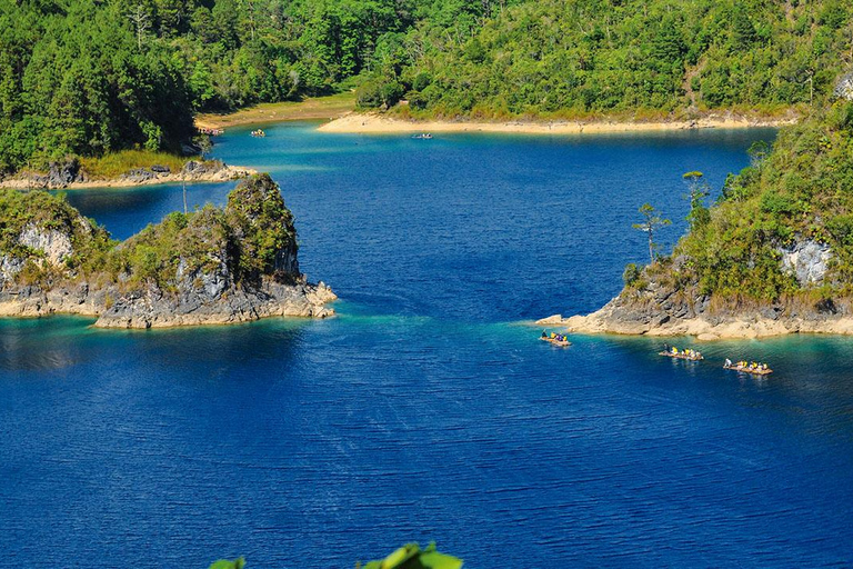 A day trip to Chinkultic and Montebello Lakes from San Cristóbal de Casas: Tour A day trip to Chinkultic and Lagos de Montebello from San Cristóbal de Casas: Tour