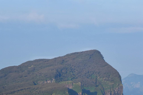 Kandy: Five Peaks Cloud Forest Adventure