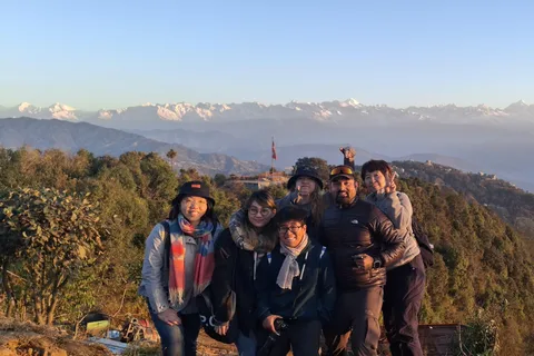 Kathmandu: Nagarkot Sonnenaufgang & Changunarayan-Wanderung mit Mittagessen