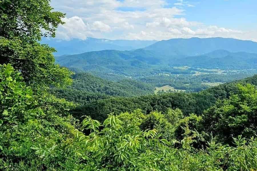 Pigeon Forge: Entdeckungstour durch die Smoky Mountains. Foto: GetYourGuide