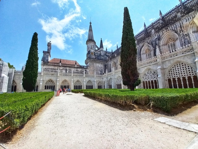 Visit From Coimbra UNESCO Priv. Tour - Tomar, Batalha & Alcobaça in Coimbra