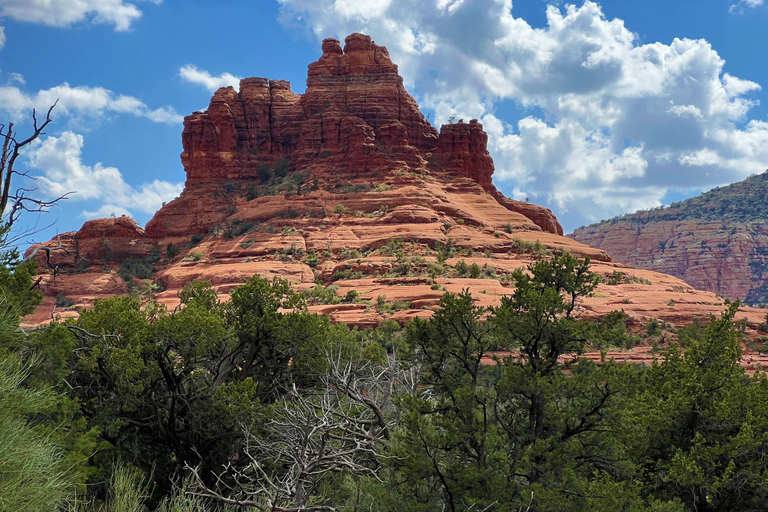 Bell Rock Hike: Vortex, Views & Spiritual History of Sedona