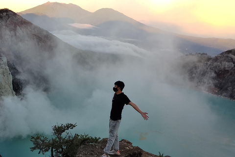 Yogyakarta: Tour del Monte Bromo e del Vulcano Ijen con alloggioTour privato tutto incluso