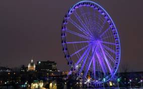 Montreal: Small Group Night Tour with La Grande Roue Entry