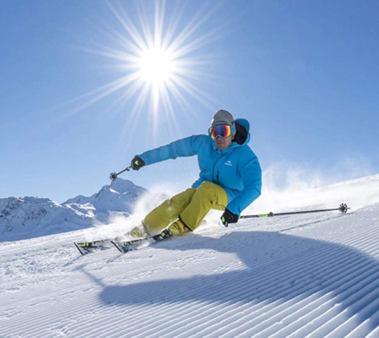 Westendorf: Ski, Snowboard, Snowbike oder Snowblade mieten