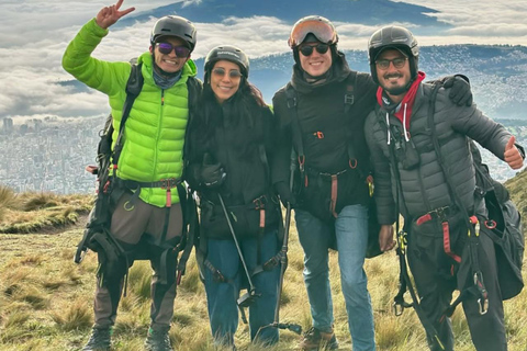 Quito: Tandem Paragliding Flight