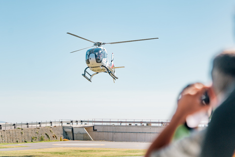 Cape Town: Sightseeing Helicopter Ride from V&A Waterfront 12-min Shared Scenic Flight