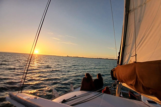 La Flotte en Ré - 2 hrs Evening Catamaran Cruise