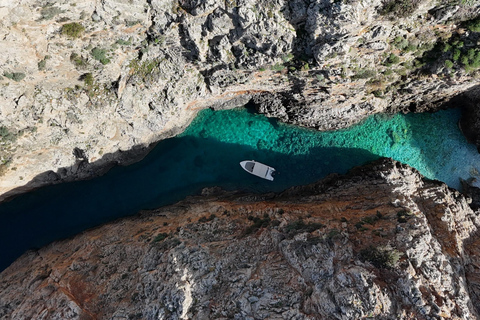 Chania: Boat Rental Almyrida Half day trip