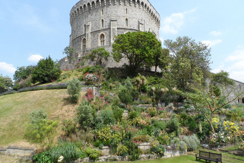 Royal Windsor Castle and Stonehenge Private Tour with passes