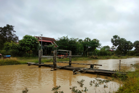 Día completo: Tren de bambú original, Wat Banan, Phnom Sampov