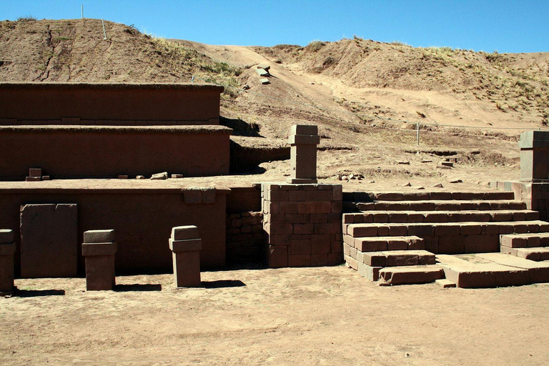 From La Paz: Tiwanaku and Puma Punku with lunch |Private|