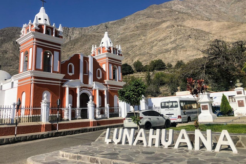 Lima: Giornata intera Lunuhuaná + Cerro Azul + Rafting