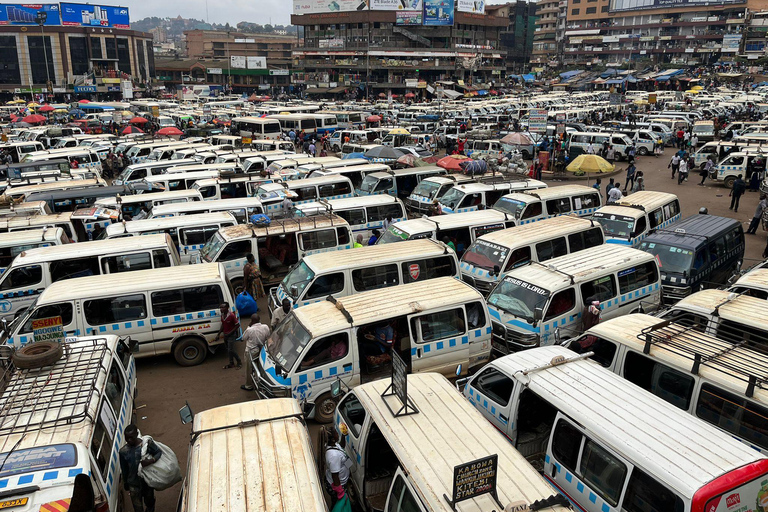 Kampala: Evening Walking Tour with Sunset at Gaddafi Mosque