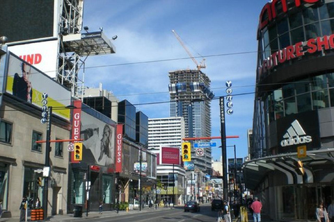 Toronto ICONIC Sightseeing Day Tour with Small Group Max 12 Tour Only