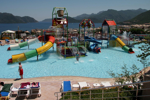 Marmaris: Aqua Dream Waterpark Entry Ticket &amp; Hotel Transfer