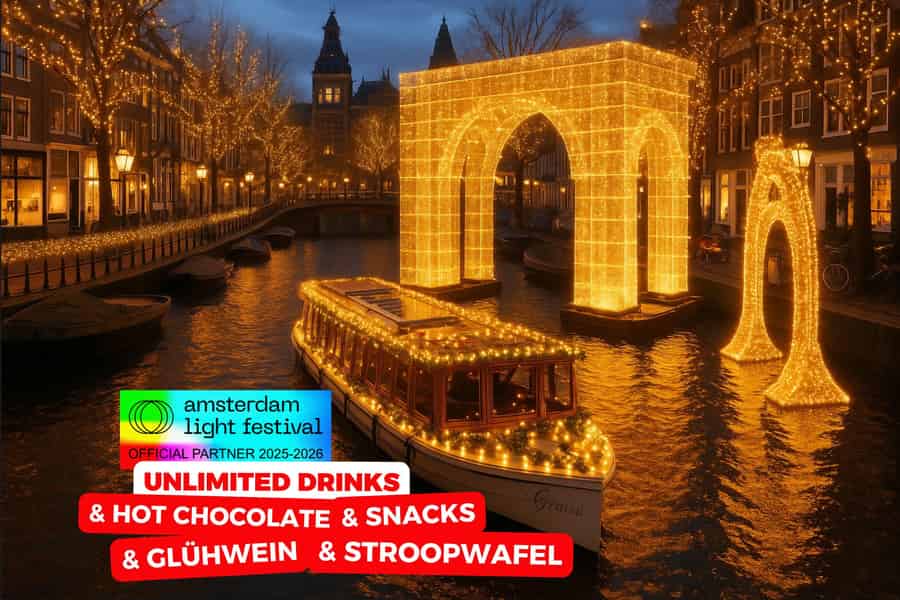 Amsterdam: Beheizte Bootsfahrt zum Lichterfest + Waffel & heiße Schokolade. Foto: GetYourGuide