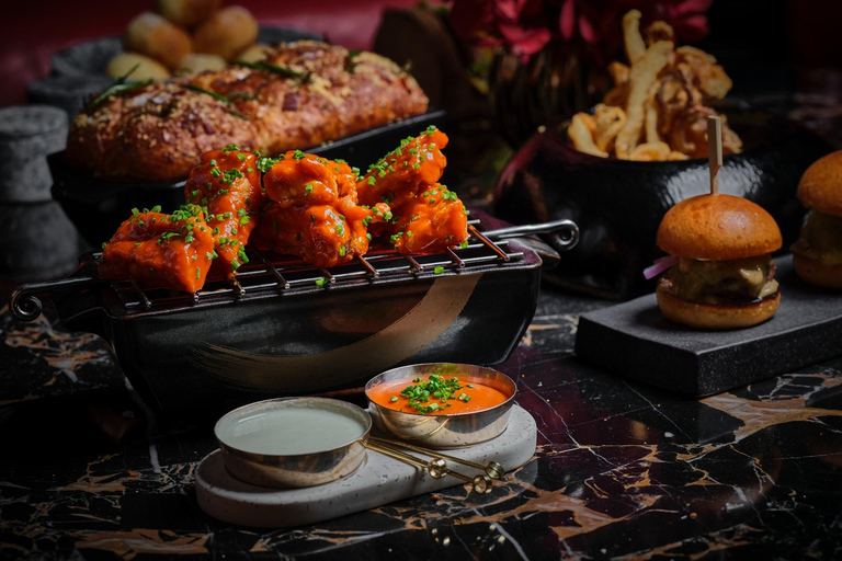 Bangkok: Penthouse Bar + Grill Cocktail Bar at Park Hyatt Sharing Set for 2 People