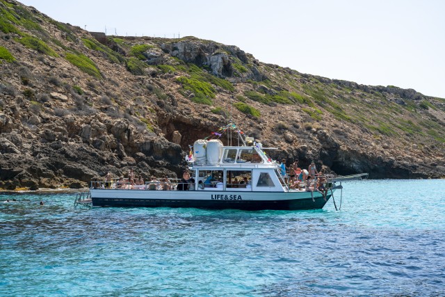 Visit El Arenal, Mallorca Bay of Palma Boat Tour with Snorkeling in Palma de Mallorca, Spain