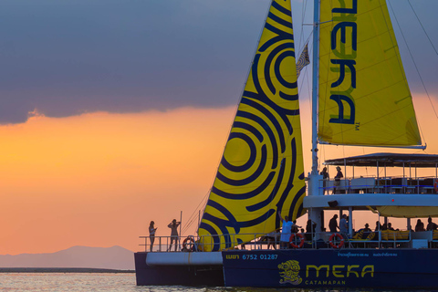 Krabi: 4 Island Sunset Catamaran Tour