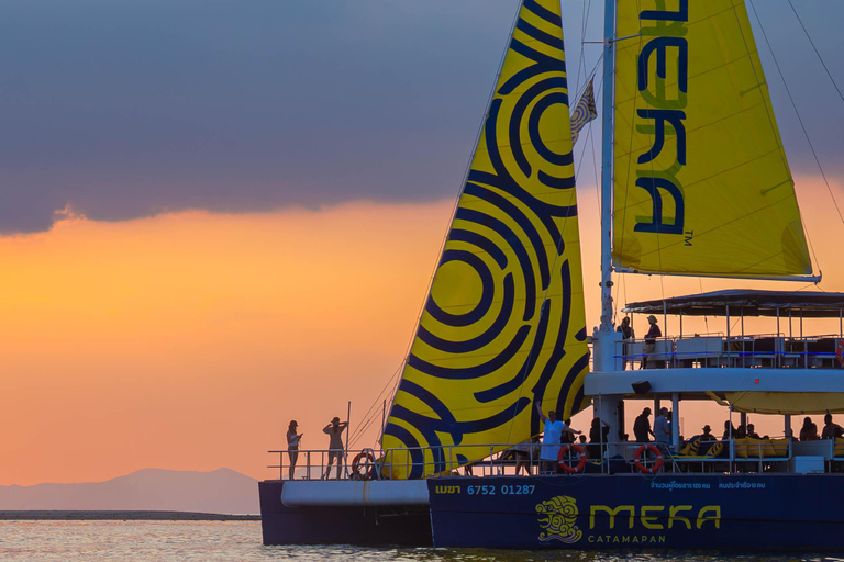 Krabi: 4 Island Sunset Catamaran Tour