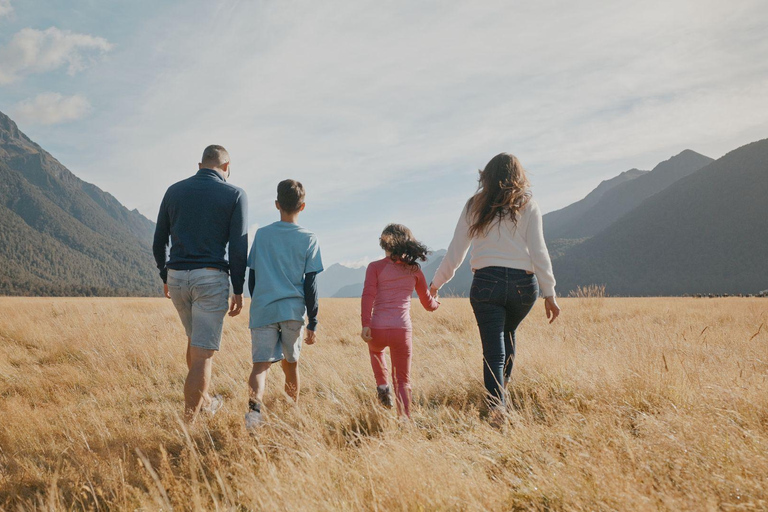 From Queenstown: Coach, Farm Tour &amp; Milford Nature Cruise