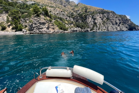 De Sorrente : Positano Excursion en bateau privé Journée entièreDe Sorrente : Positano Excursion en bateau privé