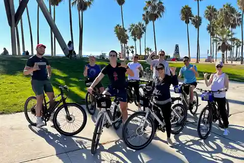 Los Angeles på en dag LA in a Day Guidad tur med elcykel
